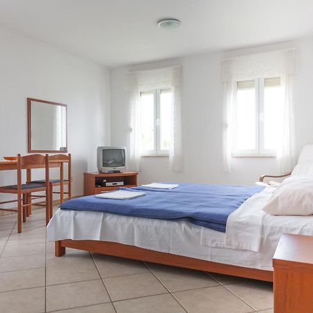 Apartments Villa Lilly Pula Dış mekan fotoğraf